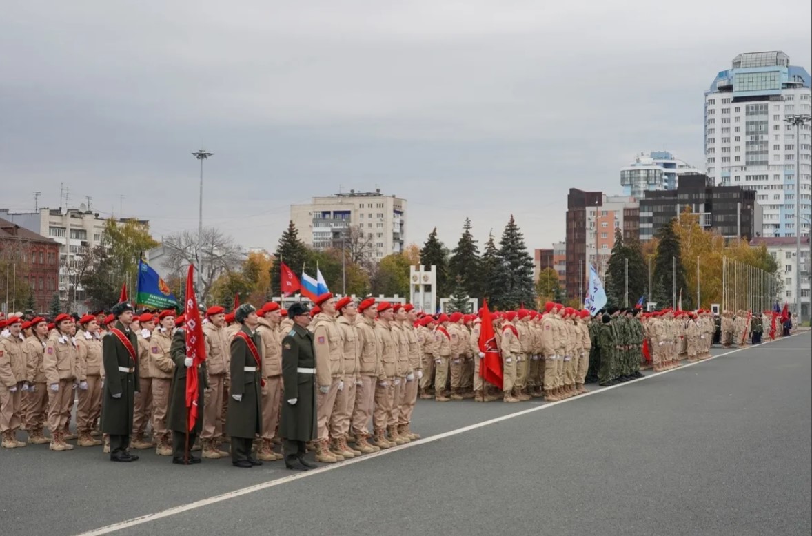 Назовите не менее 5 крупных всероссийских патриотических проектов о которых вам известно